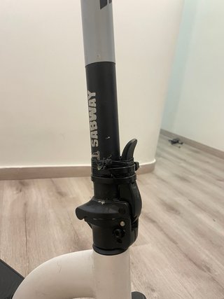 Patinete Eléctrico CLAP Blanco (mástil dañado)
