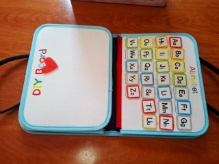 Tablero sensorial infantil dinosaurios