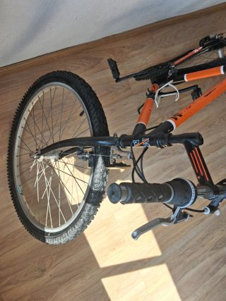 Bicicleta Montaña (MTB) Naranja/Negra