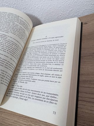 Los viajes de Joenes; La tienda de los mundos
