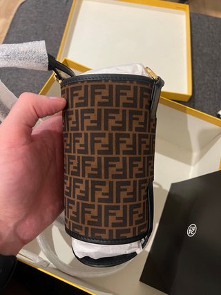 Fendi x 24Bottles Botella 500ml y funda