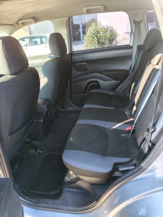 Mitsubishi Outlander 2009