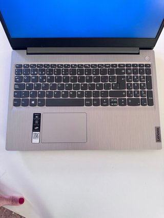 Lenovo IdeaPad 3 15ADAD05 Plata