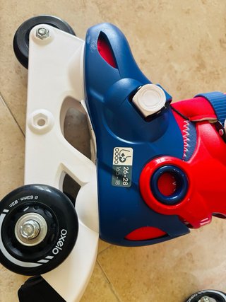 Patines Oxelo Talla 26-28. Set de 3 protectores.