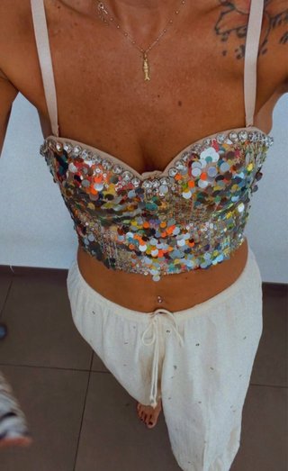 Corse de lentejuelas multicolor y plateado
