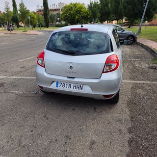 RENAULT CLIO 2011 1.2 GASOLINA 180.127 KILOMETROS