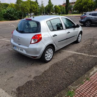 RENAULT CLIO 2011 1.2 GASOLINA 180.127 KILOMETROS
