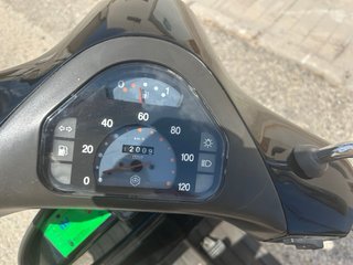 Vespa FL 125 Negra y Marrón