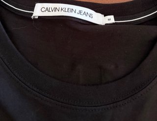 Camiseta Calvin Klein Negra