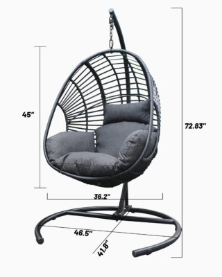Silla Huevo Exterior Negra como nueva de mimbre.