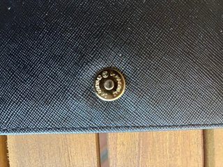 Monedero Michael Kors Negro y Dorado