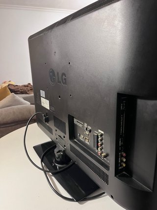 TV LG 32' Negra