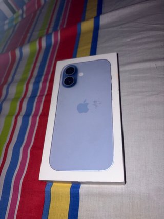 iPhone 17 azul