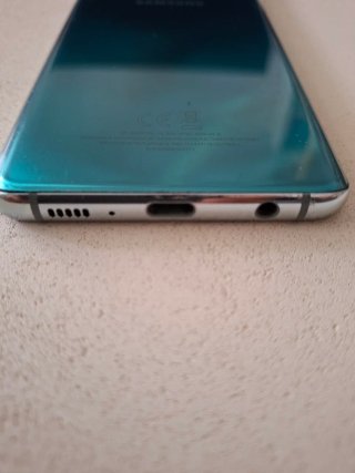 Samsung Galaxy S10
