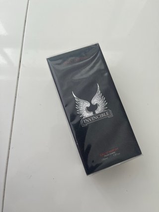 Eau de Parfum Invencible para Hombre