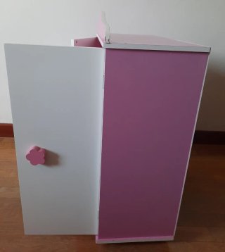 Armario de juguete + regalo