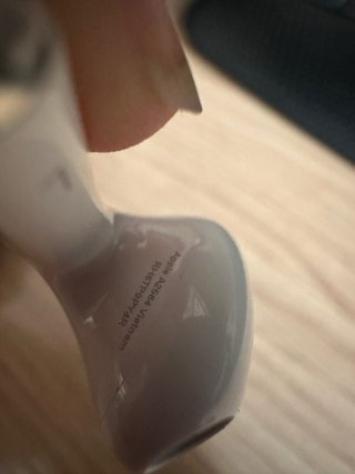AirPods Apple