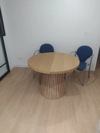 Mesa comedor 1m de diámetro extensible a 1,5m y 2m