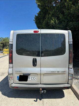 Opel Vivaro 2006 camper sin homologar
