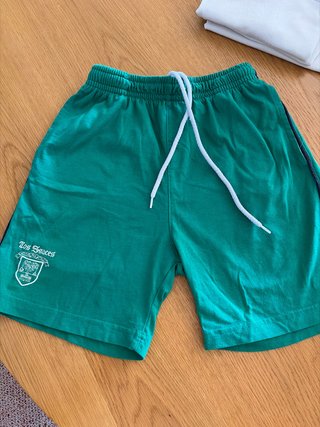 Pantalón corto deportivo Los Sauces