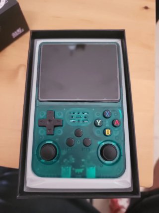 Consola R36S Verde transparente