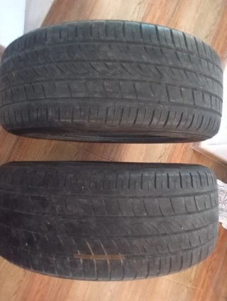 Neumáticos 235/55 R19 al 90% vida