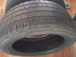 Neumáticos 235/55 R19 al 90% vida
