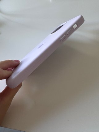 Funda iPhone 12 Morada