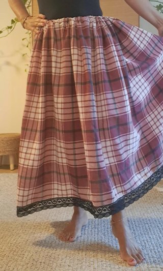 Solo Falda 85cm , regional, serrana, casera