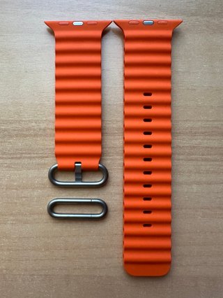 Apple Watch ULTRA 49mm. Orange Ocean Band