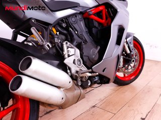 DUCATI SUPERSPORT 939