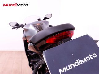 DUCATI SUPERSPORT 939