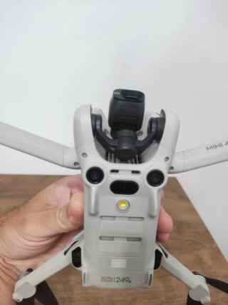 DJI Mini 4 Pro Fly More Combo (DJI RC 2)