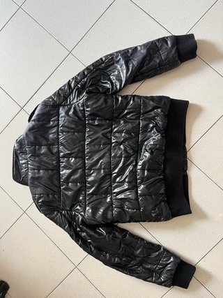 Giacca Moncler lucida nera taglia M