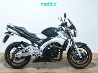 SUZUKI GSR 600 (A)