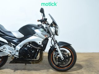 SUZUKI GSR 600 (A)