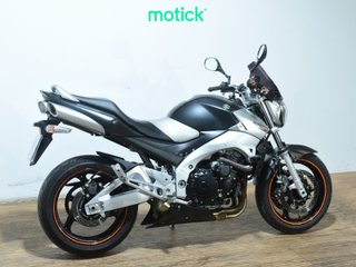 SUZUKI GSR 600 (A)