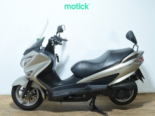 SUZUKI BURGMAN 200