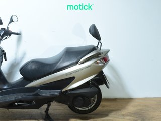 SUZUKI BURGMAN 200