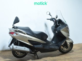 SUZUKI BURGMAN 200