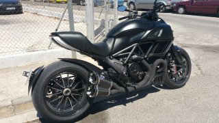 Ducati Diavel Dark 2014 Negra