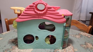 Casa Littlest Pet Shop con figuras