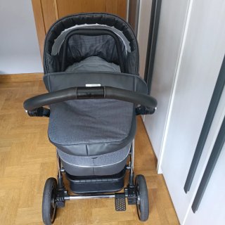Silla de paseo y capazo bebé + complementos