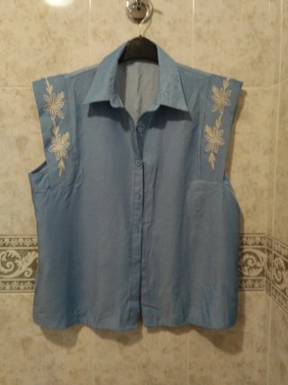 Blusa sin estrenar talla xl