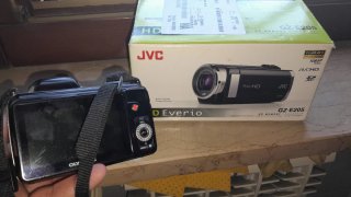 JVC HD Everio GZ-E205 Videocamera