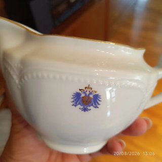Vajilla porcelana azul y oro