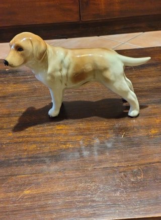 Soprammobile cane ceramica
