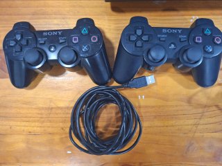 Lote PS3 Slim 160GB + 2 Mandos + PS Move