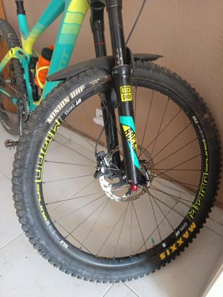 Bicicleta Giant Reign Advanced Enduro