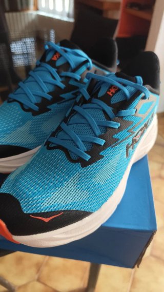 Hoka Challenger 8 Talla